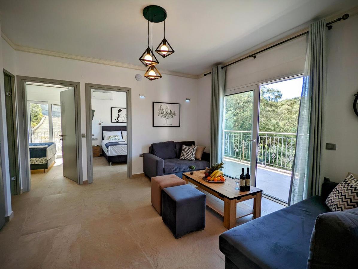 Natura Luxury Suites Parga Ngoại thất bức ảnh