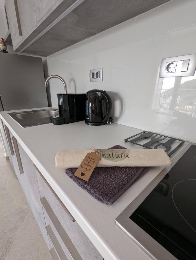 Natura Luxury Suites Parga Ngoại thất bức ảnh