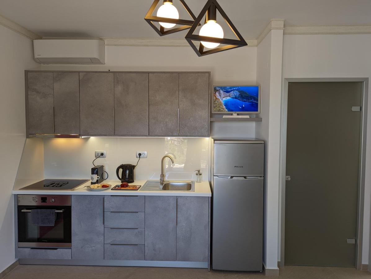 Natura Luxury Suites Parga Ngoại thất bức ảnh