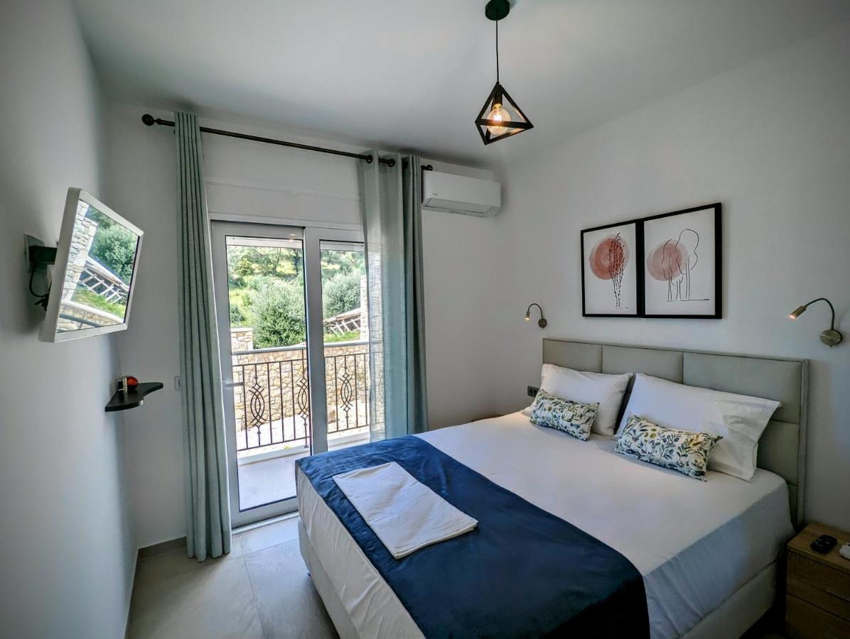 Natura Luxury Suites Parga Ngoại thất bức ảnh