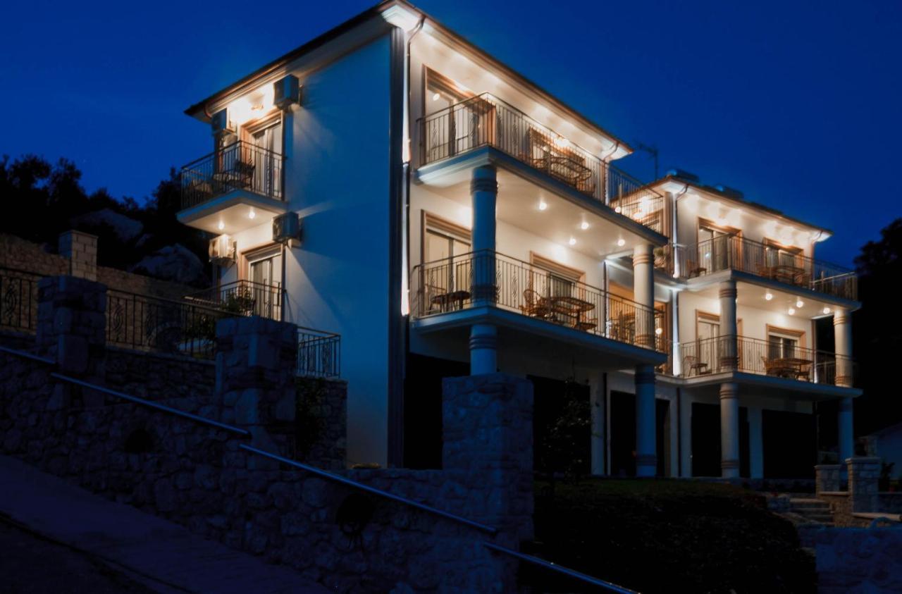 Natura Luxury Suites Parga Ngoại thất bức ảnh