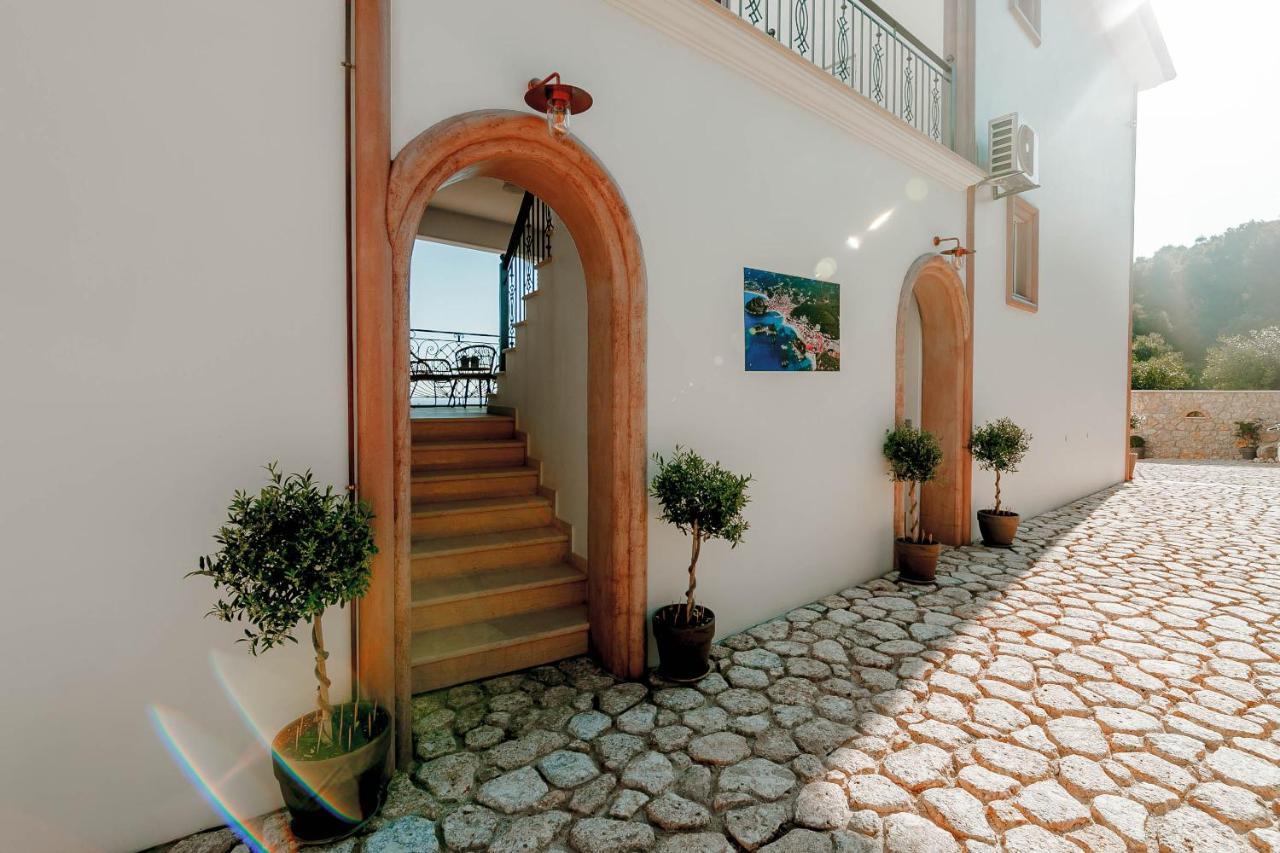 Natura Luxury Suites Parga Ngoại thất bức ảnh