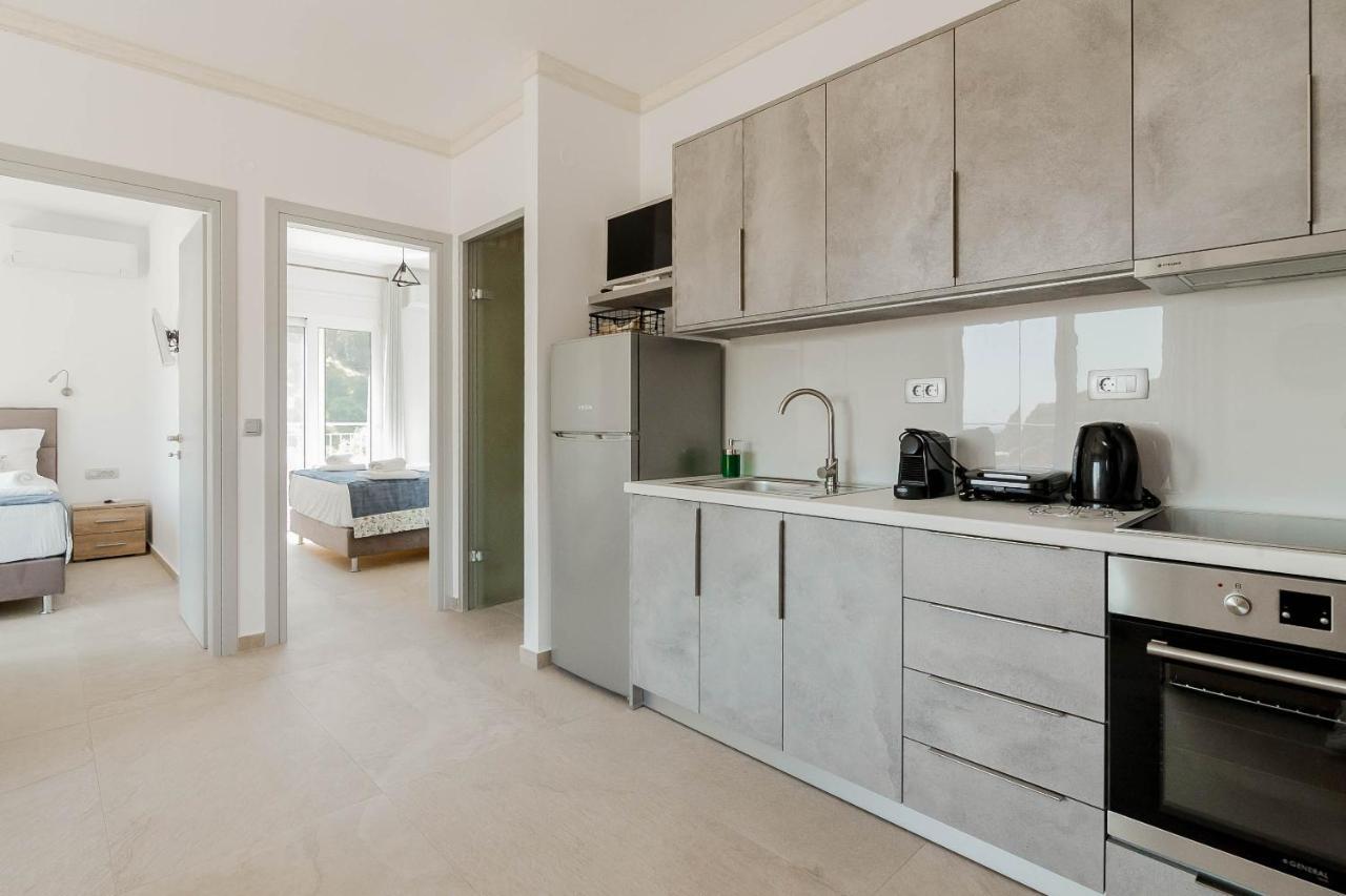 Natura Luxury Suites Parga Ngoại thất bức ảnh