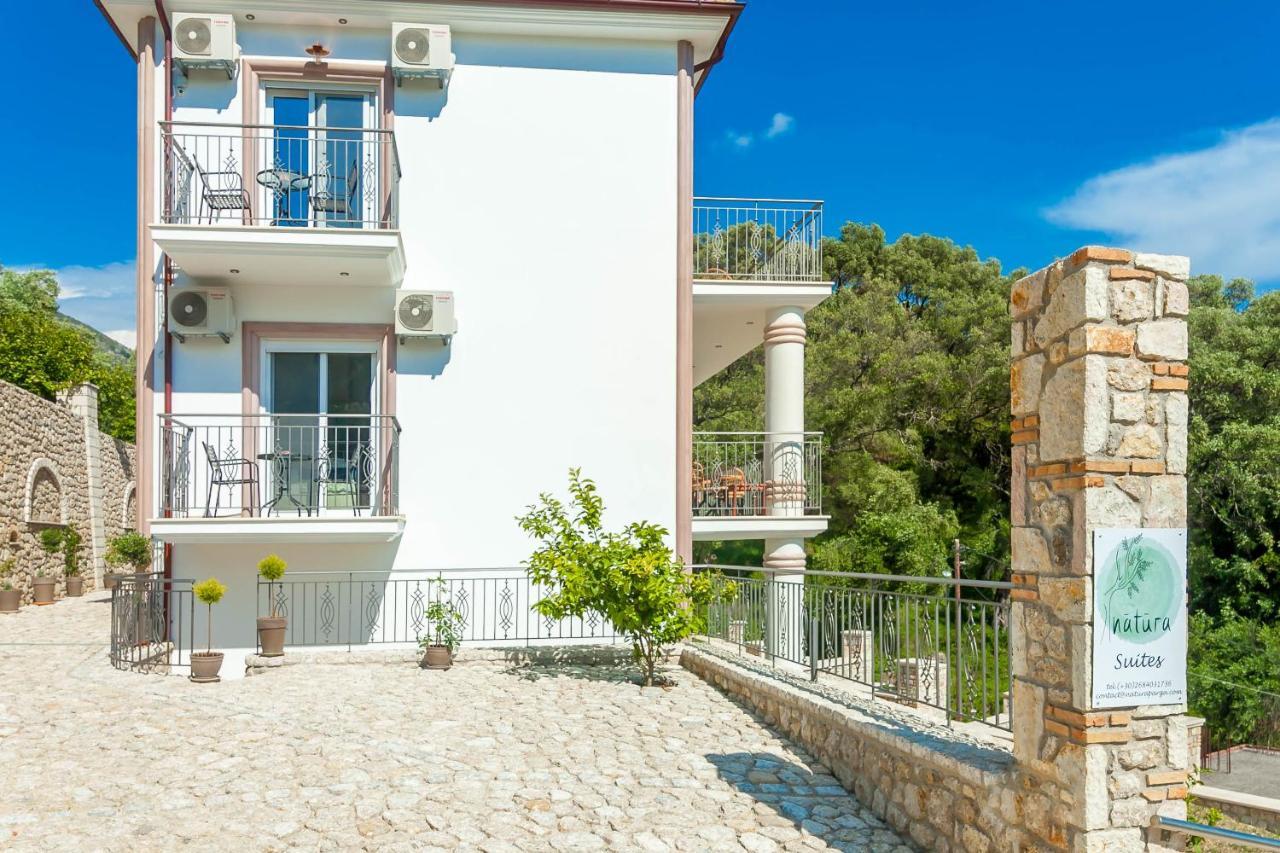 Natura Luxury Suites Parga Ngoại thất bức ảnh